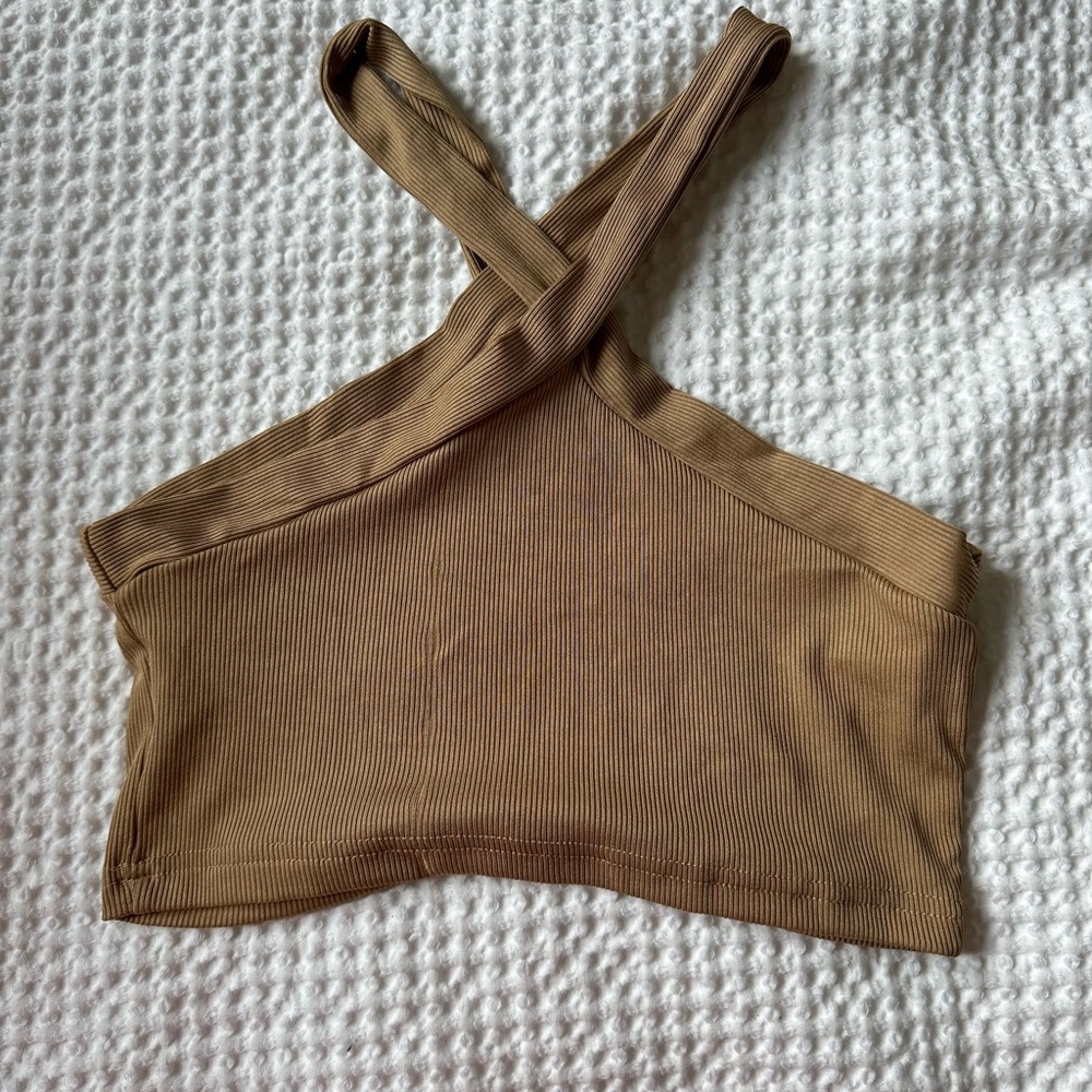 Amazon cropped tank